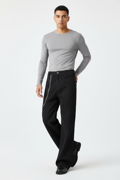 Baggie Pure Black Denim - Male Model